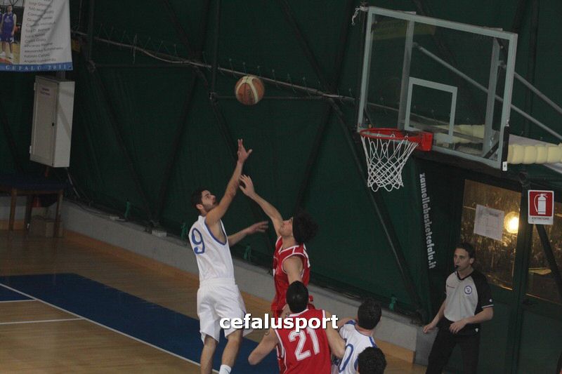 120129 Aquila 065_tn.jpg